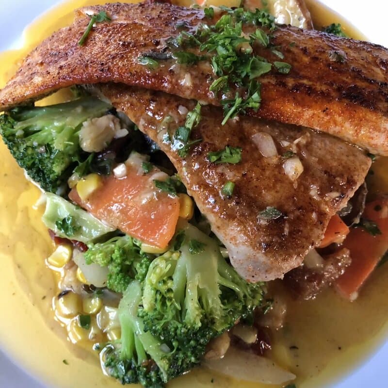 Shipwreck Bar & Grill