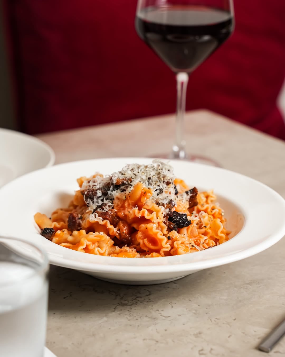 Amatriciana con campanelle y guanciale